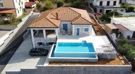 Hauptbild Kroatien | Insel Hvar | Moderne Luxusvilla mit Swimmingpool, Meerblick, 2 Wohnungen