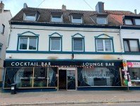 Hauptbild Hastedt - Mehrfamilienhaus mit Gewerbe als Kapitalanlage!