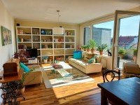 Hauptbild Ab 01.04.22 Schöne sanierte 2-Zi. DG-Wohnung, Terrasse, Schwachhausen